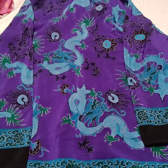 Diane von Furstenberg Women's Silk Blouse Size M Asian Dragon Print Long Sleeve - Picture 5 of 6